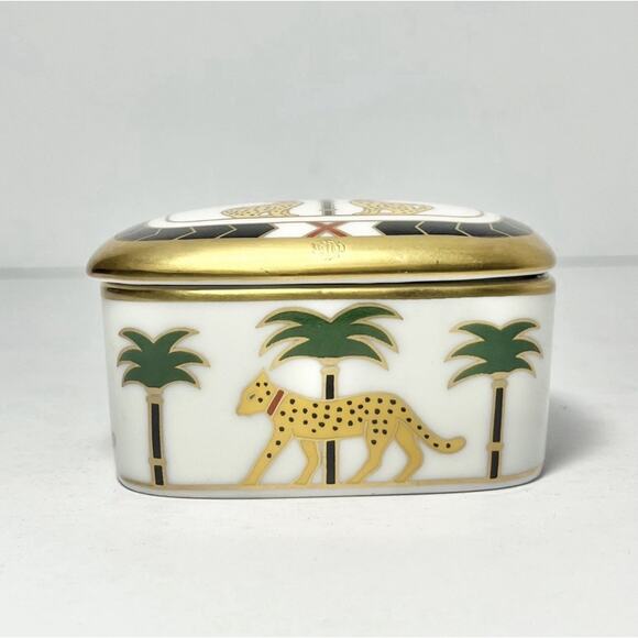 Christian Dior "Casablanca" Porcelain Rectangle Trinket Box & Lid 3 1/8" - Picture 2 of 9